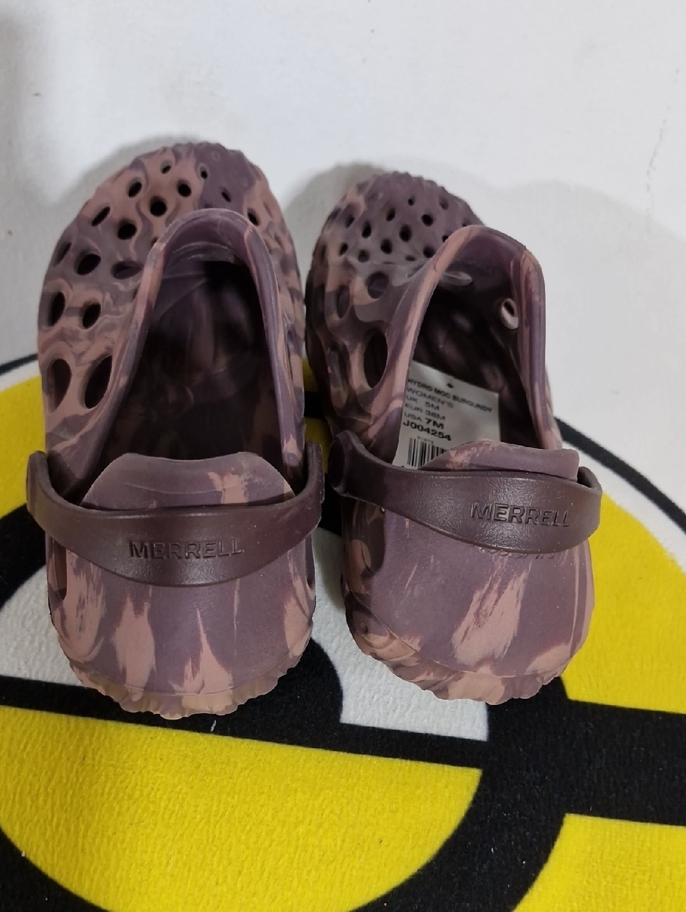Merrell Marbled Purple Foam Slip-On Clogs - Picture 3 of 7